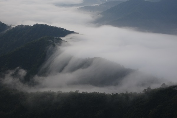 枝折峠　滝雲