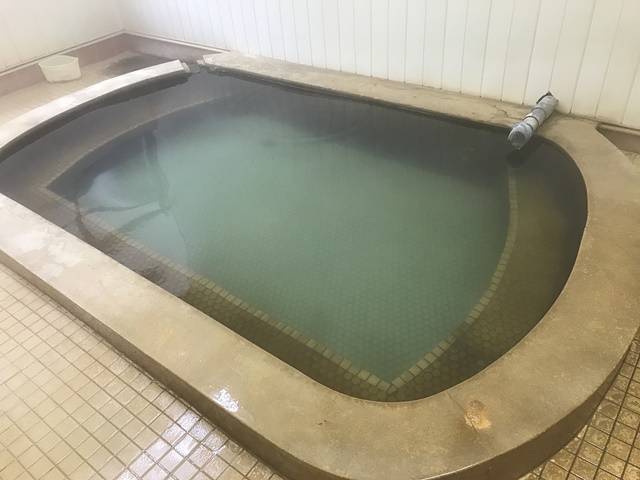 新津温泉