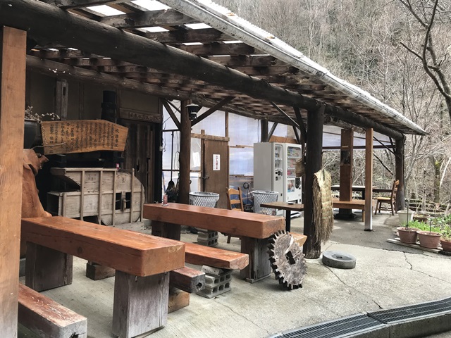 松川渓谷温泉滝の湯
