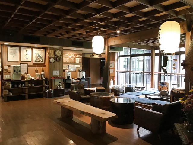 栃尾又温泉自在館