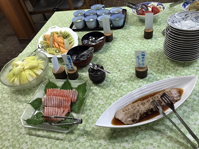 藤七温泉　彩雲荘　夕飯