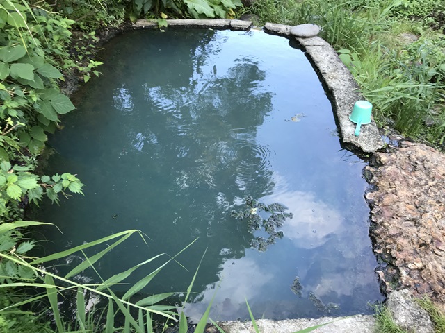 石抱温泉