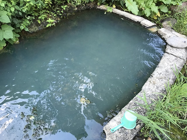 石抱温泉